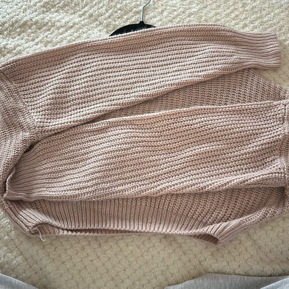pink cropped sweater